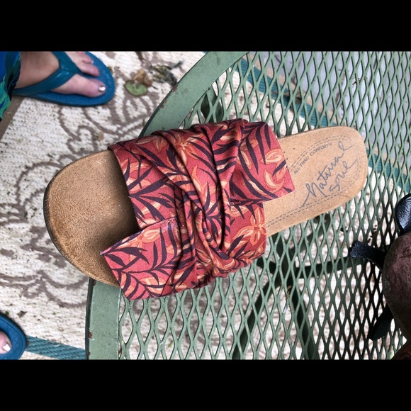 10W-Natural Sole Slides - Picture 4 of 6